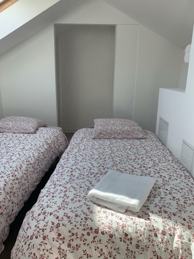 La Ferme De Maryse Villa Les Mesneux ภายนอก รูปภาพ