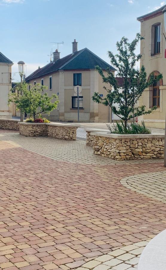 La Ferme De Maryse Villa Les Mesneux ภายนอก รูปภาพ